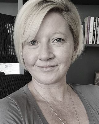 Photo of Kenly Brozman, Clinical Social Work/Therapist, LICSW, ICF-PCC, NBHWC