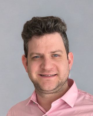 Photo of Ovadia Golfeiz, LCSW-C