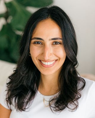 Photo of Shaden Sowan, Registered Psychotherapist (Qualifying)