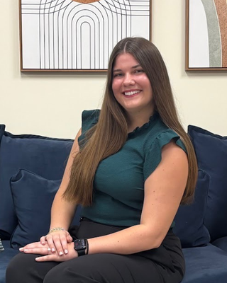 Photo of Madison Humphrey, Marriage & Family Therapist Intern, RMFTI