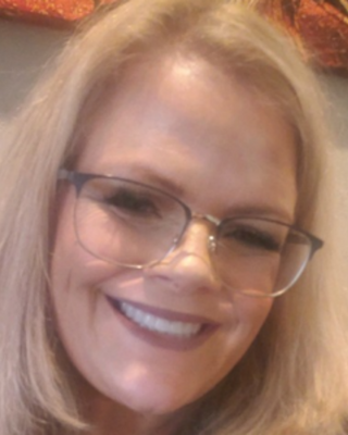 Photo of Raquel St Aubin, Clinical Social Work/Therapist