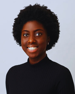 Photo of Esther Amoako Ampoma, Registered Psychotherapist (Qualifying)