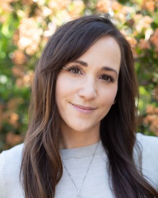 Photo of Rae Gross, Marriage & Family Therapist, MA, LMFT