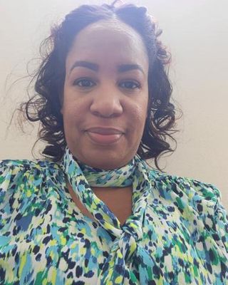 Photo of Keniesha Francis, Counselor in Miami, FL