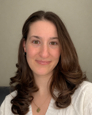 Photo of Jenn Mirabelli, Pre-Licensed Professional