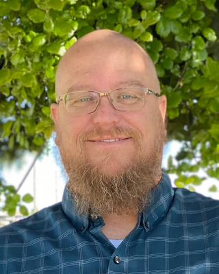 Photo of Aaron Crumrine, Marriage & Family Therapist, LMFT