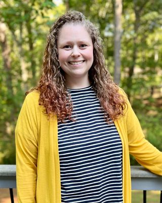 Photo of Lauren Chapman, Licensed Professional Counselor, MA, LPC, ATR-BC