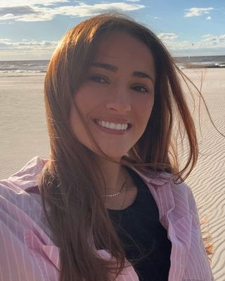 Photo of Kristina Padron - Heal & Grow Psychotherapy Group, Pre-Licensed Professional, MHC