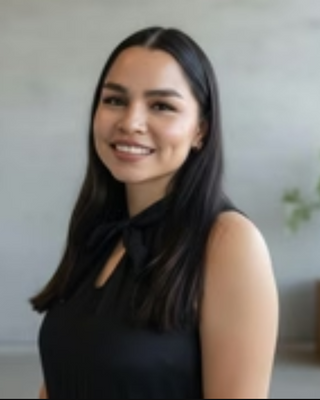 Photo of Lesly Sibrian, Clinical Social Work/Therapist, LCSW