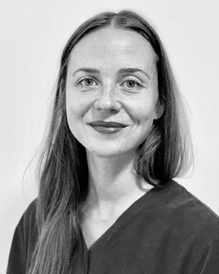 Photo of Leah Krisak, Registered Psychotherapist, MA