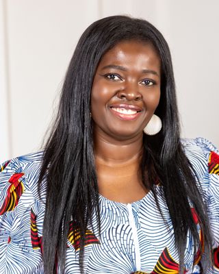 Photo of Leticia Osei, RN,BScN, (she), (her), Registered Psychotherapist (Qualifying)