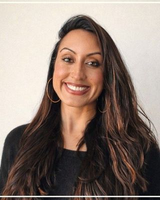 Photo of Vanessa Nievesct - Vanessa Nieves, LMFT, Individual & Couples Therapy, Marriage & Family Therapist, LMFT