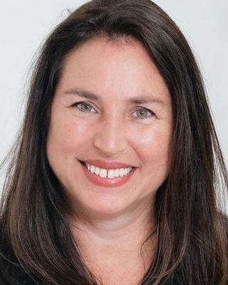 Photo of Rona Weiss, Pre-Licensed Professional, MA, RMHCI, NCC