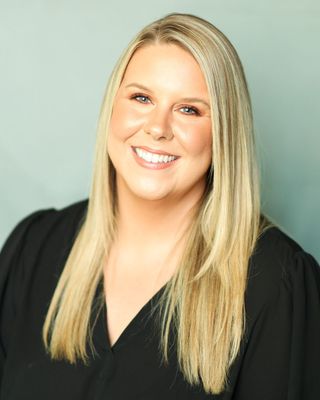 Photo of Kristin Effan, Licensed Professional Counselor in Webster Groves, MO
