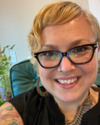 Photo of Nichole Sloan, Clinical Social Work/Therapist
