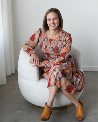 Photo of Jennifer Adams, Clinical Social Work/Therapist, MSW, RCSW