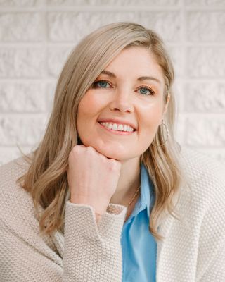 Photo of Rachael Ostrowski, Marriage & Family Therapist, LMFT
