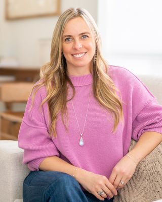 Photo of Stefanie Hauer, Marriage & Family Therapist Associate, MA, LMFTA