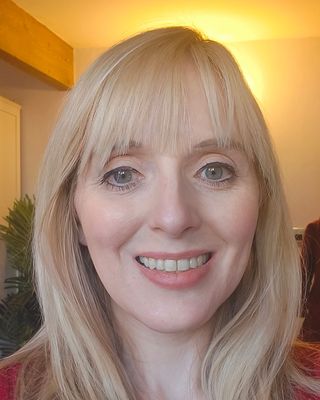 Photo of Shelly Ann Charnock, Counsellor, MBACP