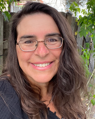 Photo of Anna Shigeta, Marriage & Family Therapist, M.Ed., LMFT