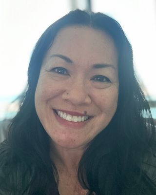 Photo of Kiri Siu, Marriage & Family Therapist, MA, LMFT
