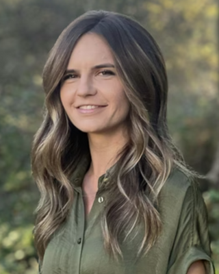 Photo of Yana Yaroshevich, Marriage & Family Therapist, LMFT