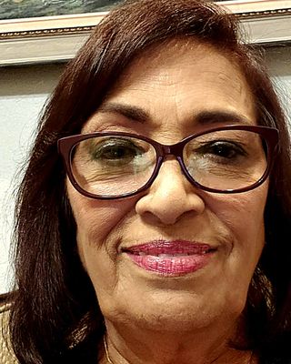 Photo of Nasreen Safdar Rahman, Psychiatric Nurse Practitioner in Los Angeles, CA