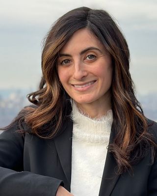 Photo of Marisa Markowitz, Licensed Master Social Worker in New York
