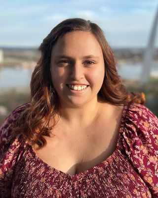 Photo of Elizabeth Miller, Counselor, LPCC-S, RPT