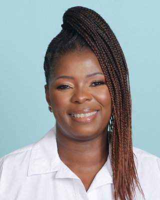 Photo of Roselyn Kwenda, Psychiatric Nurse Practitioner, PMHNP