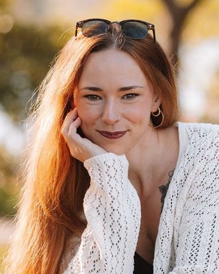 Photo of Maya Treuheit, Registered Social Worker, MSW