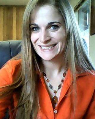 Photo of Tawlon (Tawny) Pendleton, Pre-Licensed Professional in Roseburg, OR