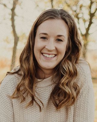 Photo of Madison Davis, LCSW, Counselor