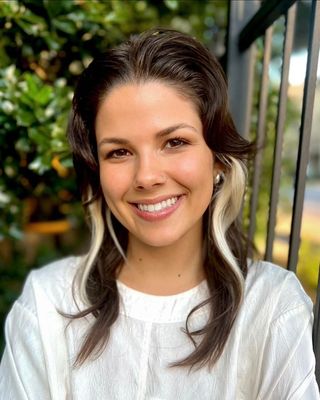 Photo of Chloé Bertrand, Clinical Social Work/Therapist, MSW, LMSW