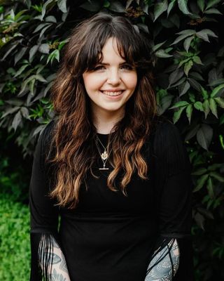 Photo of Stevie Jane Tudor, Psychotherapist, MBABCP