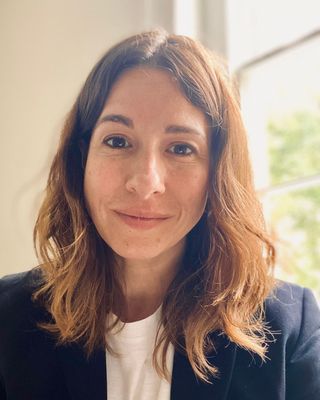 Photo of Chloe Diski, Psychotherapist, MA, BPC