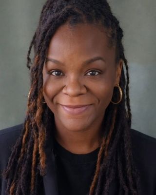 Photo of Lóréal Walker, Clinical Social Work/Therapist, LCSW