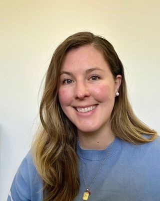 Photo of Alannah Gibson, Registered Psychotherapist, M.A., C.O., MSc