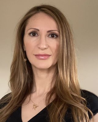 Photo of Adriana Ava Banks, Psychiatric Nurse Practitioner, MSN, APN, PMHNP