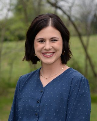 Photo of Becca Hardesty, Resident in Counseling, BSW, MA