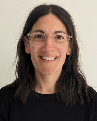 Photo of Dr Kate Tangri, Psychologist, PsychD, HCPC - Clin. Psych.