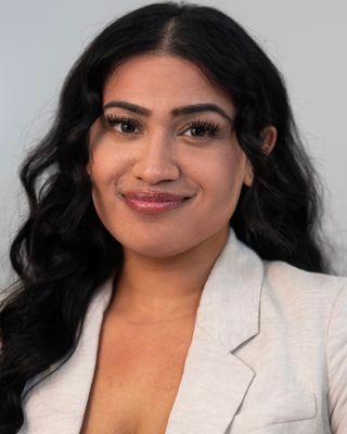 Photo of Tharsika Tharmasrirajah, Registered Psychotherapist (Qualifying), HonsBA, MA, RP(Q)