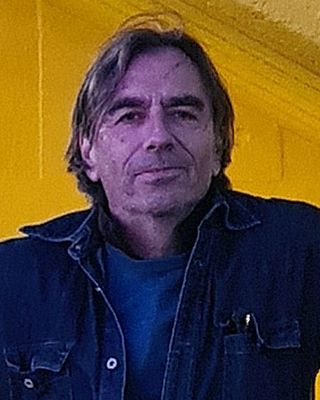 Photo of Peter Hollowell, Counsellor, DCounsPsych, MBACP