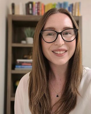 Photo of Charlotte Londry, Registered Psychotherapist in Kingston, ON
