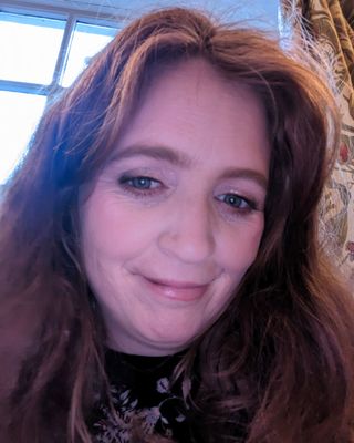 Photo of Holly Cumbers, Psychologist, MSc, HCPC - Clin. Psych.
