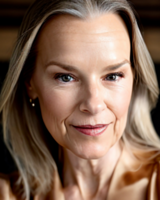 Photo of Heather Harcourt, Clinical Social Work/Therapist