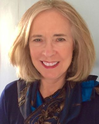 Photo of Christina Marie Kerr, Clinical Social Work/Therapist, LICSW