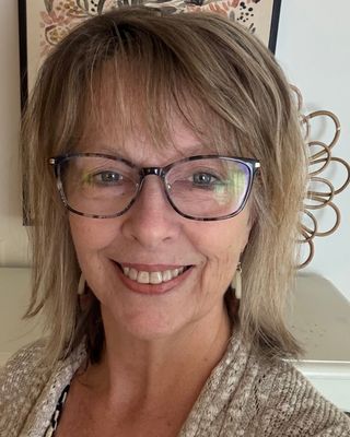 Photo of Julie Ann Holden - Julie Holden, MSW, LCSW, Clinical Social Work/Therapist, MSW, LCSW