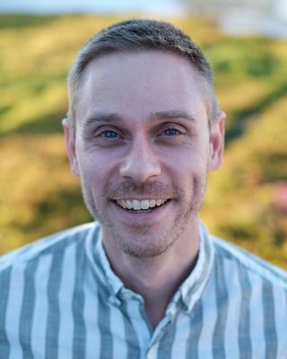 Photo of Dr. Ian Johnson, Clinical Social Work/Therapist, LCSW, PhD