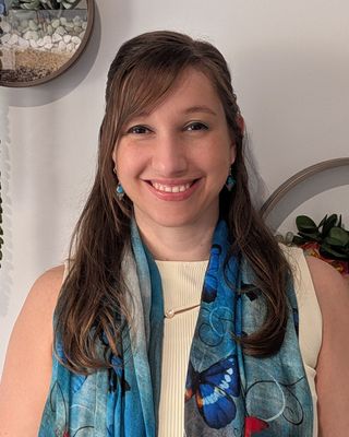Photo of Lauren Ephraims, Counsellor, MA, ACA-L2